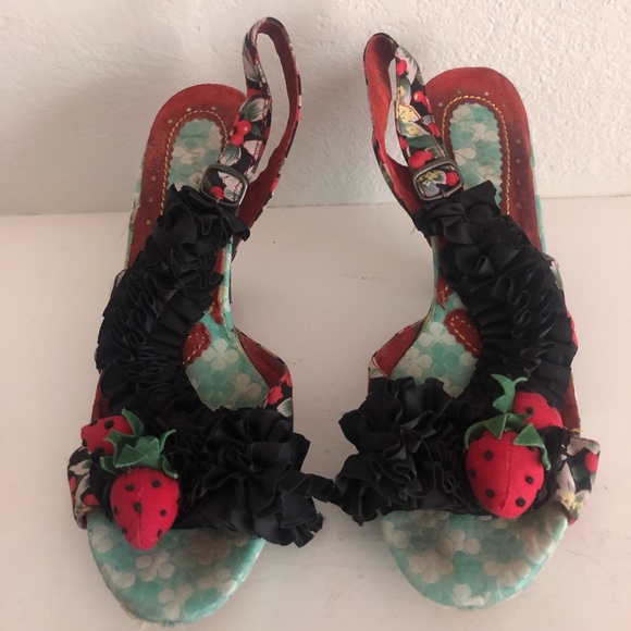 Irregular Choice Shoes - Irregular choice strawberry wedge sandals